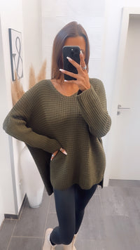 grober Strick Pullover, engere Ärmel, V-Ausschnitt / khaki Art. 7561