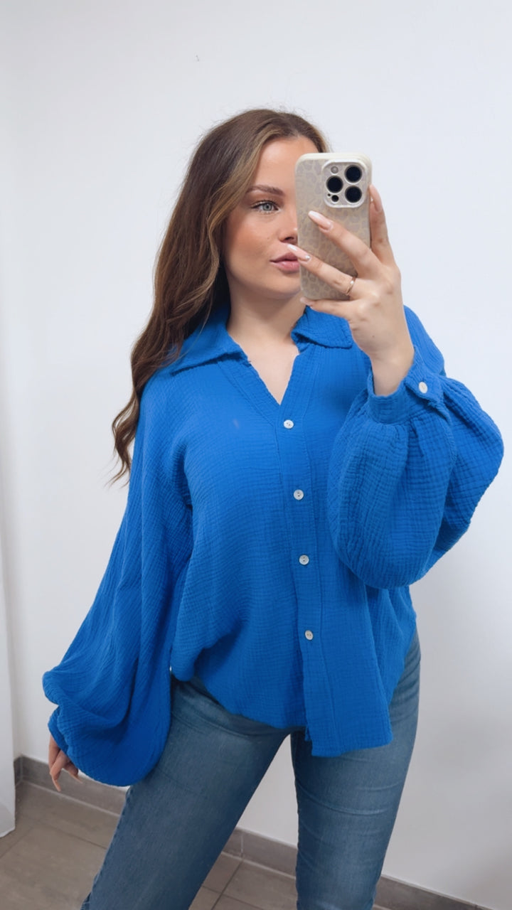 KURZE Oversize Musselin Bluse BALLONÄRMEL / royal blau Art. 14720