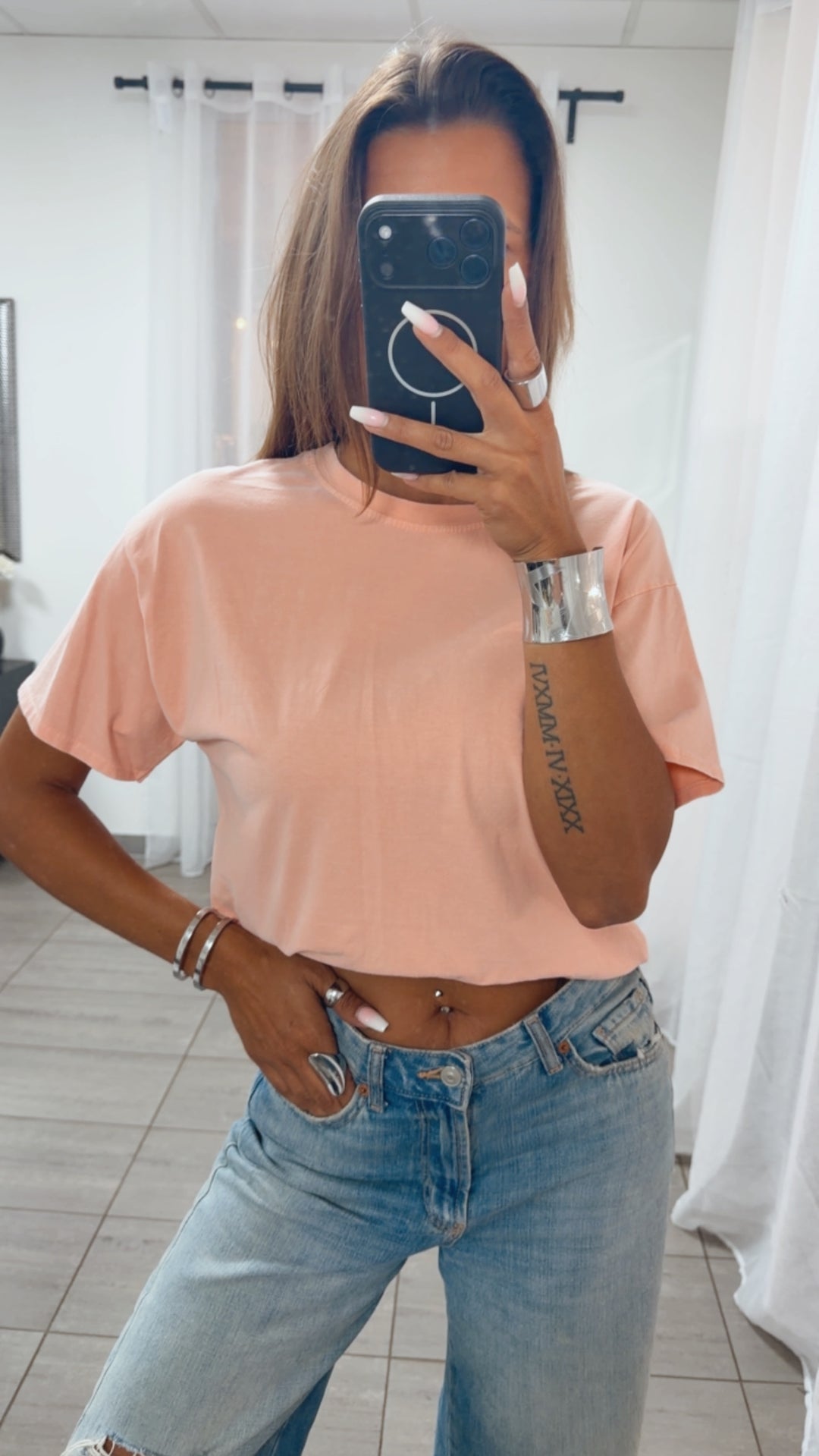 Oversize Basic Shirt, Rundhalsausschnitt / soft apricot Art. 15521