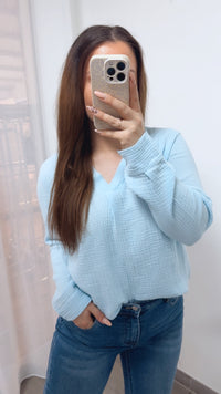 Musselin Bluse ohne Knöpfe / hell blau Art. 14037