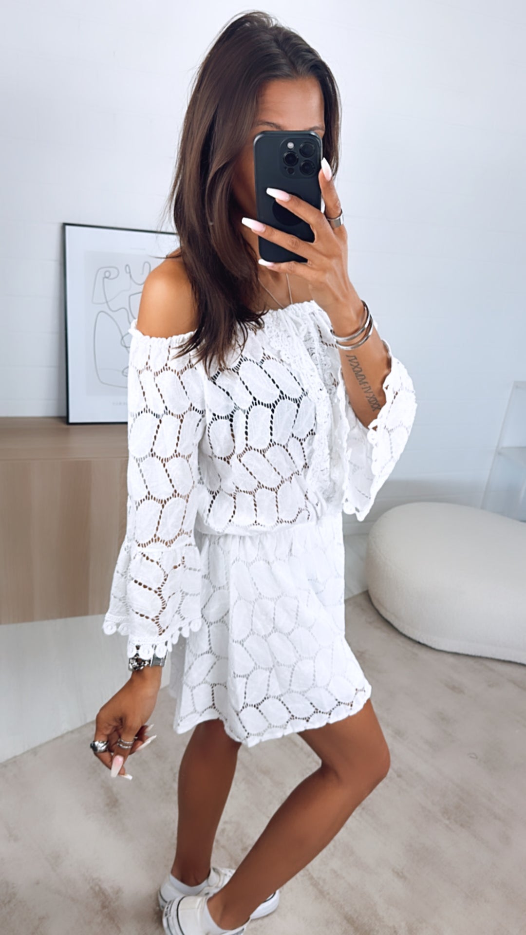 verspielter, kurzer Jumpsuit mit Stickerei / weiss Art. 6391