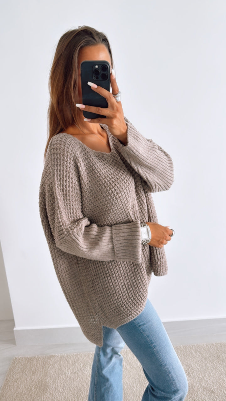 grober Strick Pullover, engere Ärmel, V-Ausschnitt / light taupe Art. 11041