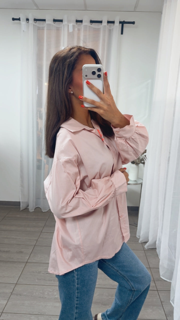 Oversize Blusen Hemd mit Statement - Stickerei / rosa Art. 15553