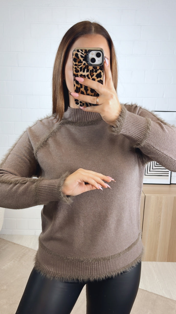 Pullover mit flauschigen Nähten / braun meliert - braun Art. 13034