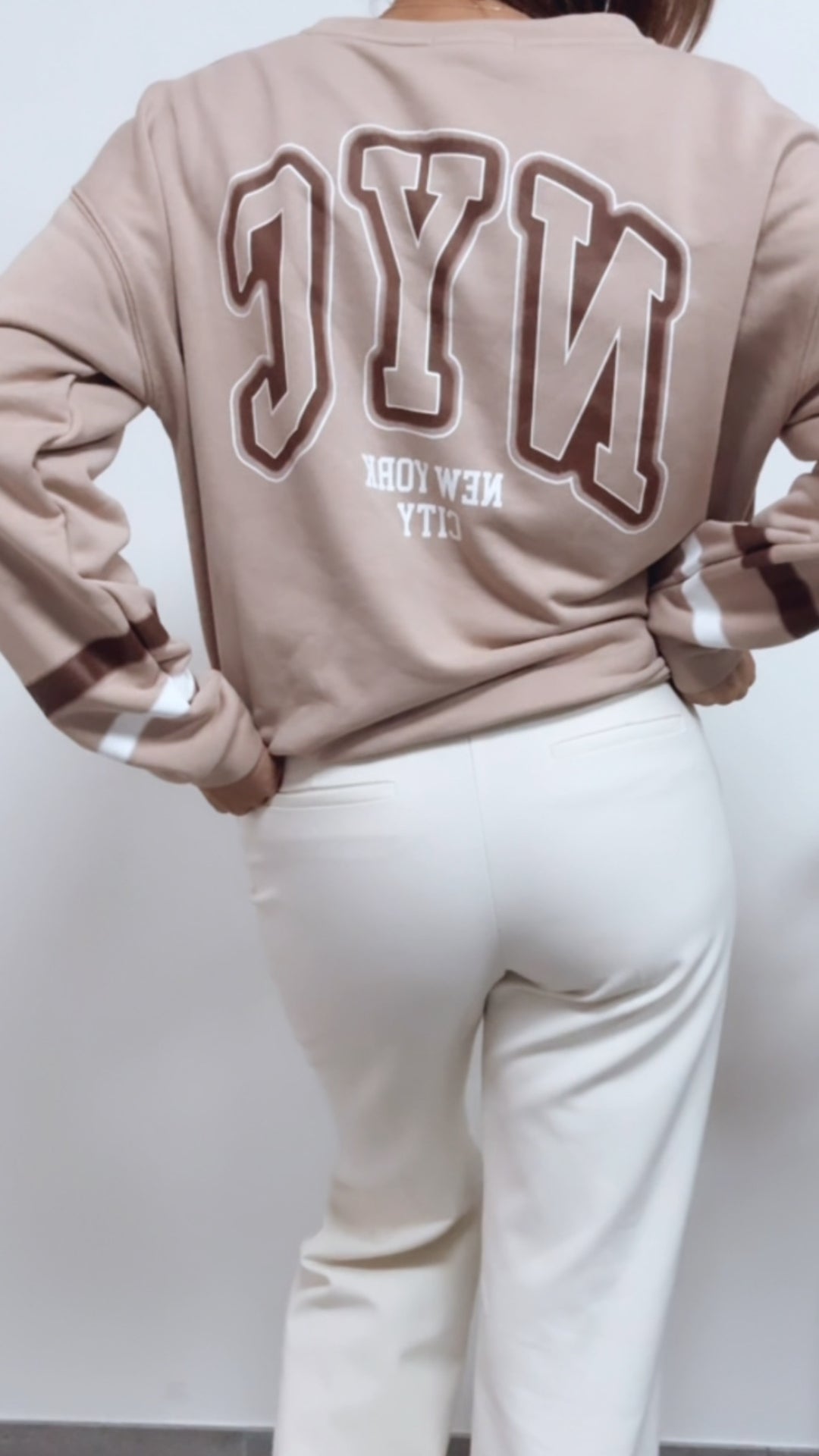 Sweater " New York City " / beige - braun Art. 13673