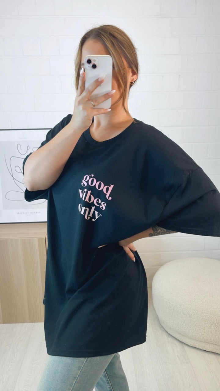 long T-shirt / Kleid " good vibes only " / schwarz Art. 9721