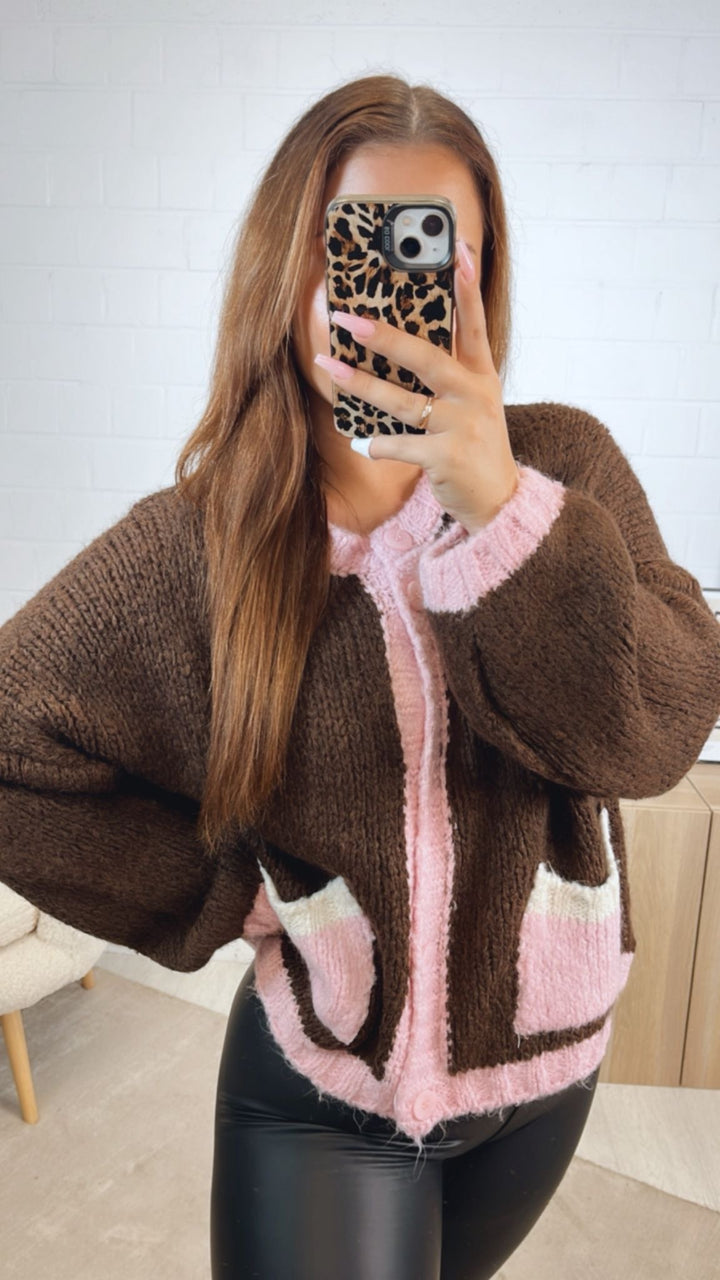 dreifarbiger Cardigan / dunkel braun - rosa - creme Art. 12500