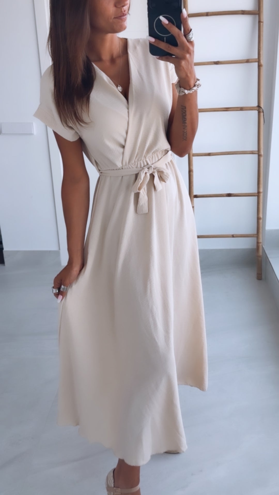 Maxi Kleid zum Binden, Wickeloptik / beige Art. 15369