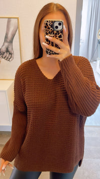 grober Strick Pullover, engere Ärmel, V-Ausschnitt / schoko braun Art. 12416
