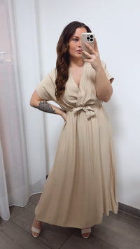 langes Kleid mit kurze Armen, elastische Taille und zum schnüren / beige Art. 14307