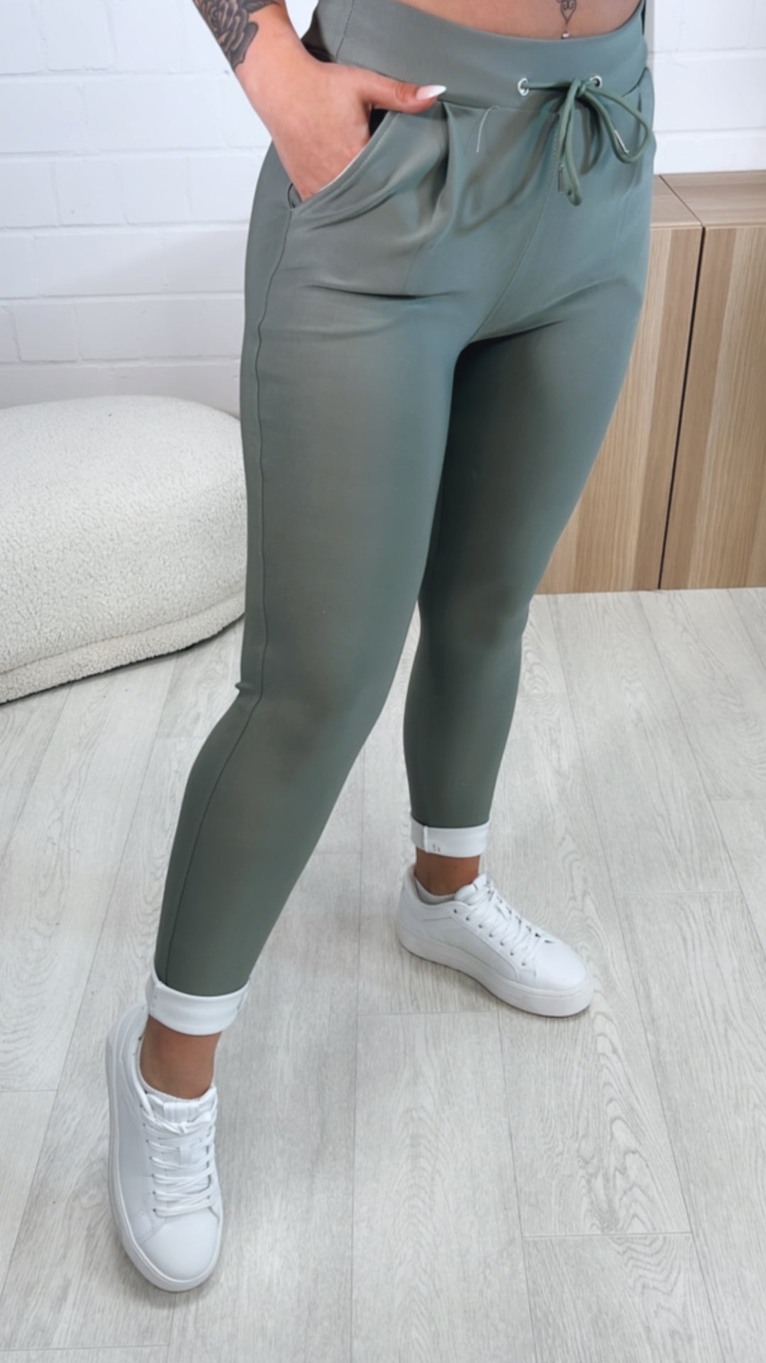 Stoff Hose „Classic“ / salbei Art. 9569
