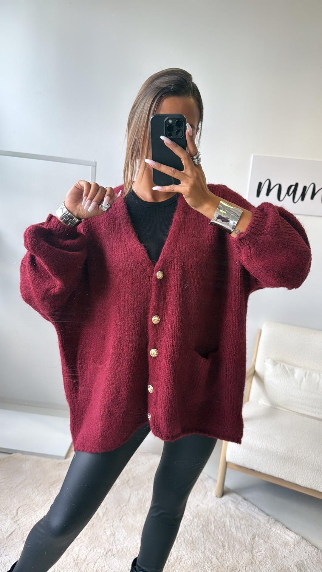 V-AUSSCHNITT Kuschel Cardigan mit goldenen Knöpfen und Taschen / bordeaux rot Art.122322