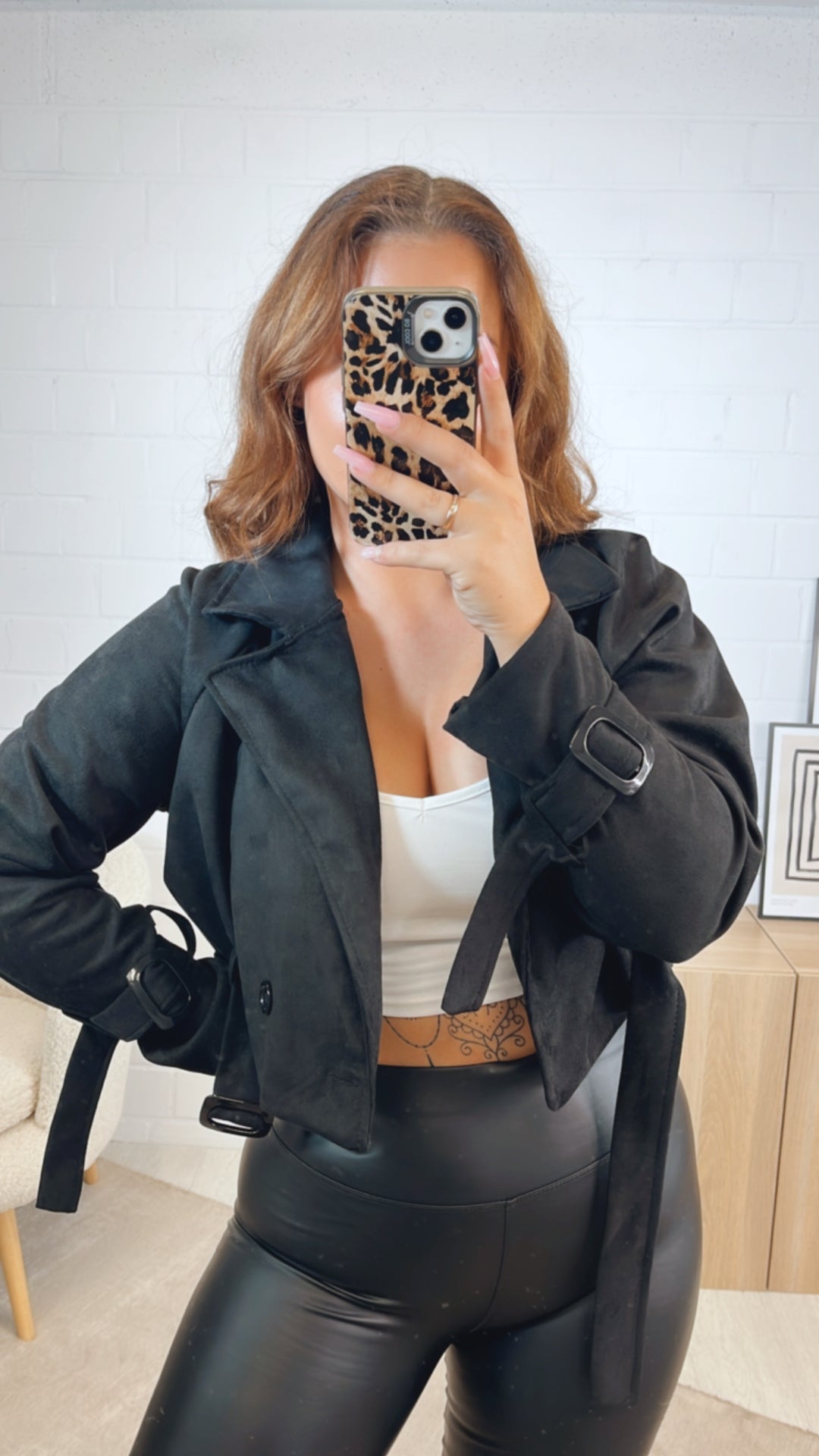 VELOURS kurze Trenchcoat Jacke / schwarz Art. 12601