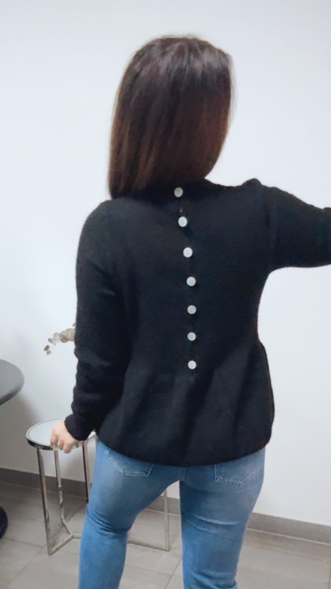 Pullover mit Schößchen / schwarz Art. 13805