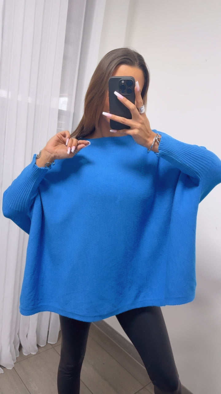 ultra weicher Pullover mit Fledermausärmeln / royal blau Art. 13443