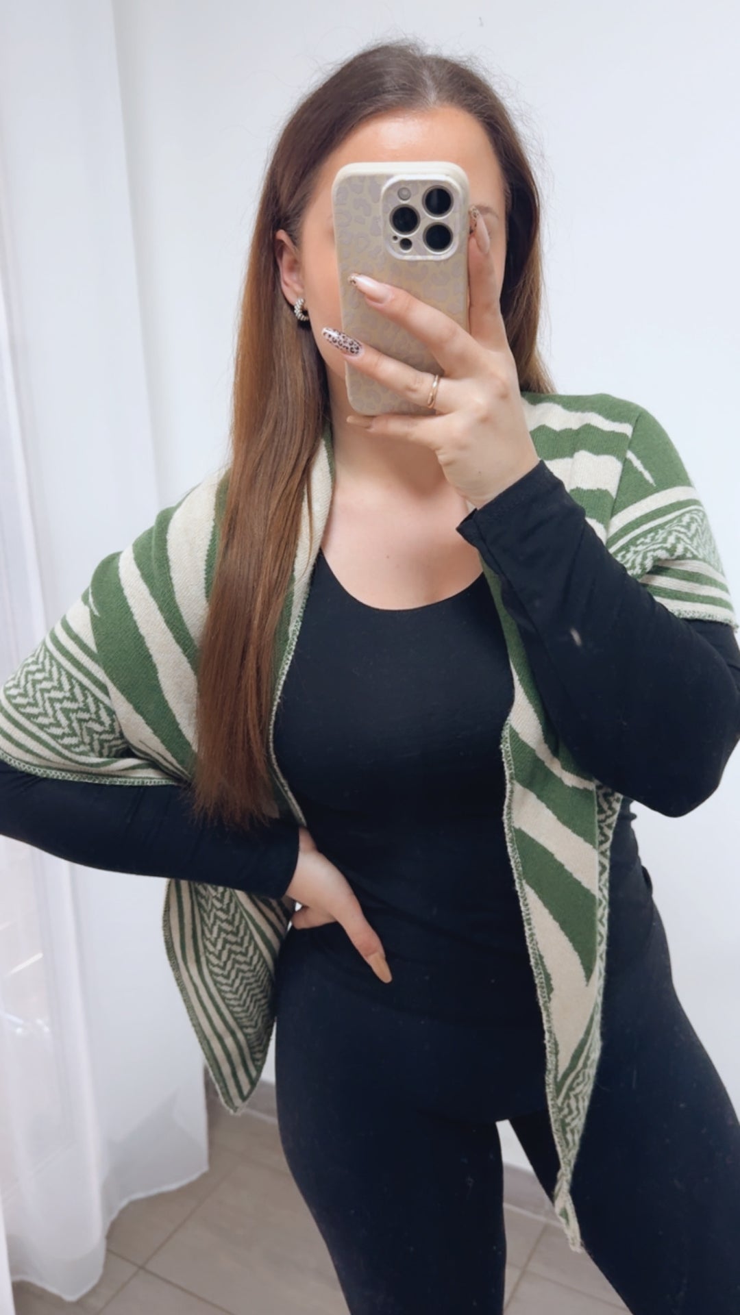 ZEBRA Kaschmir - Mix Dreiecks Schal / grün - beige Art. 14353