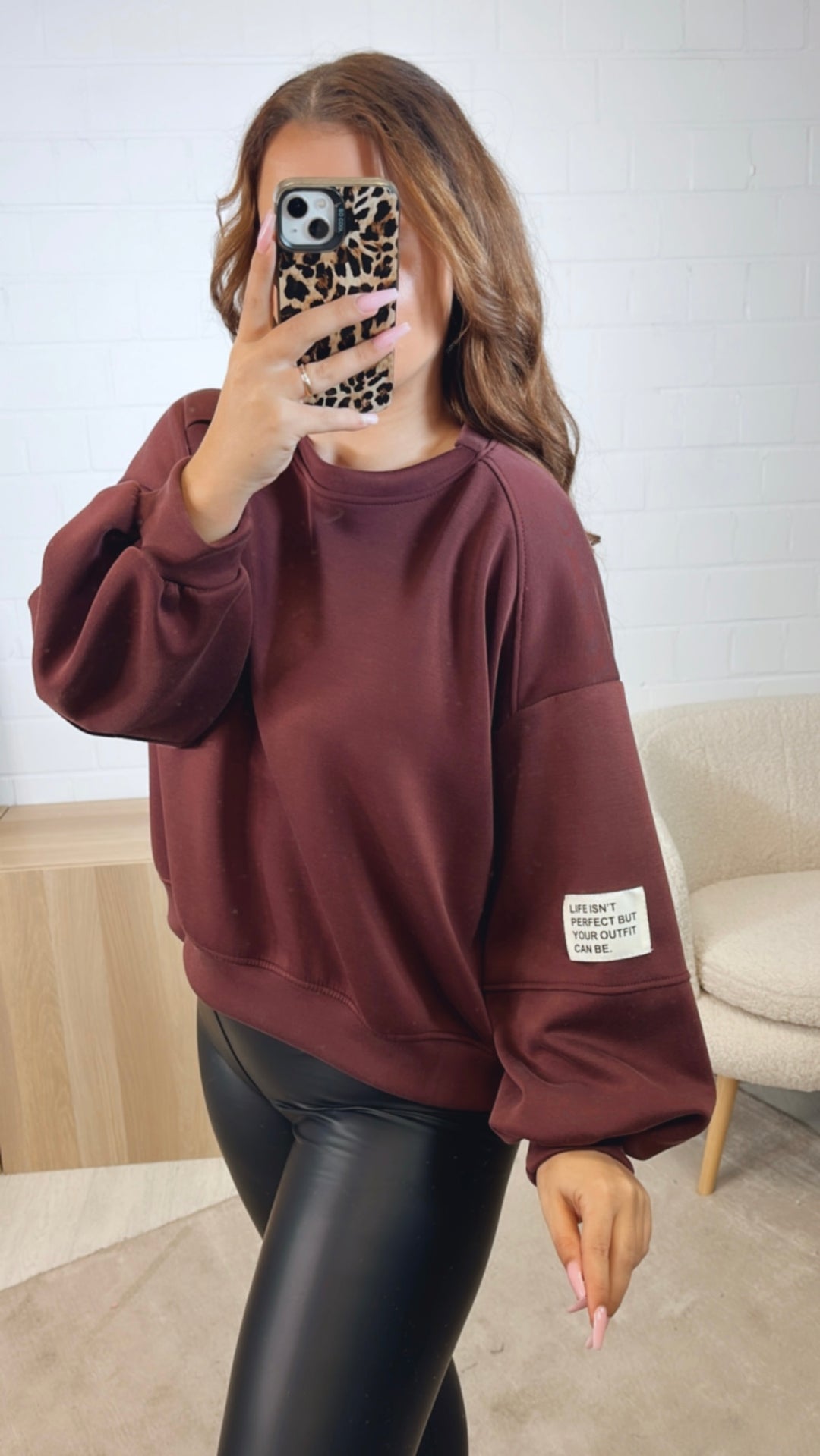 Pullover " but your outfit can be. " / bordeaux rot Art. 12570