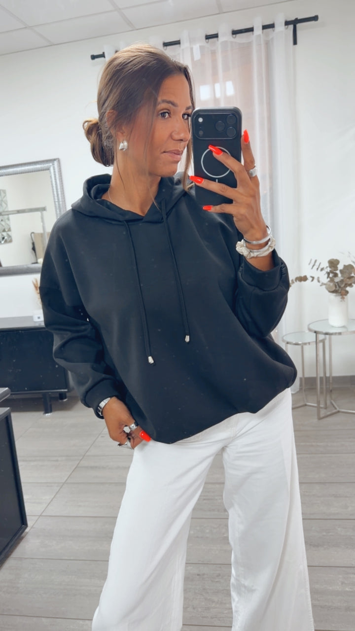 Hoodie mit Ballonsaum / schwarz Art. 16164