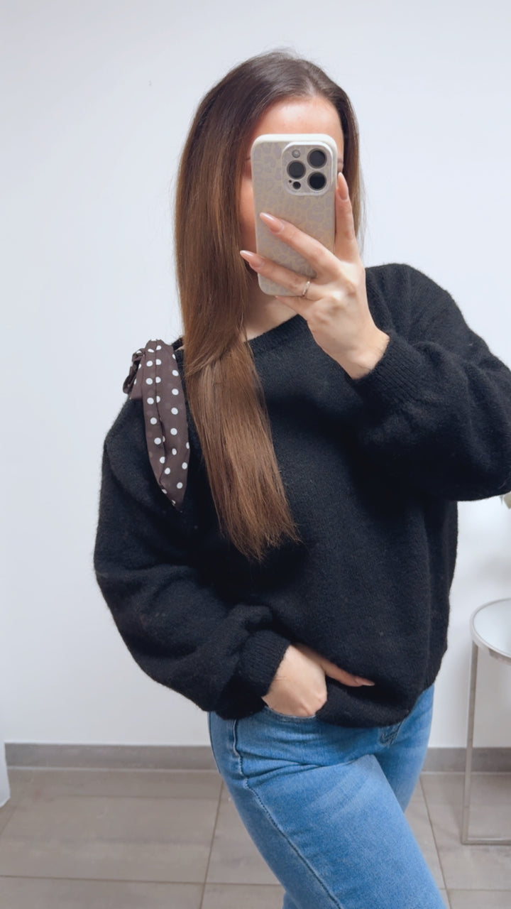 ONE SHOULDER Pullover, Punkte Schleife / schwarz Art. 13821