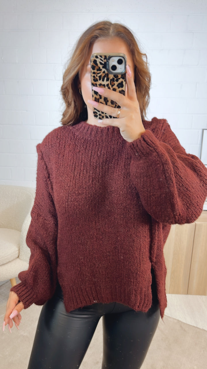 Strick Pullover, zweifacher Schlitz auf Vorderseite / bordeaux rot Art. 12507