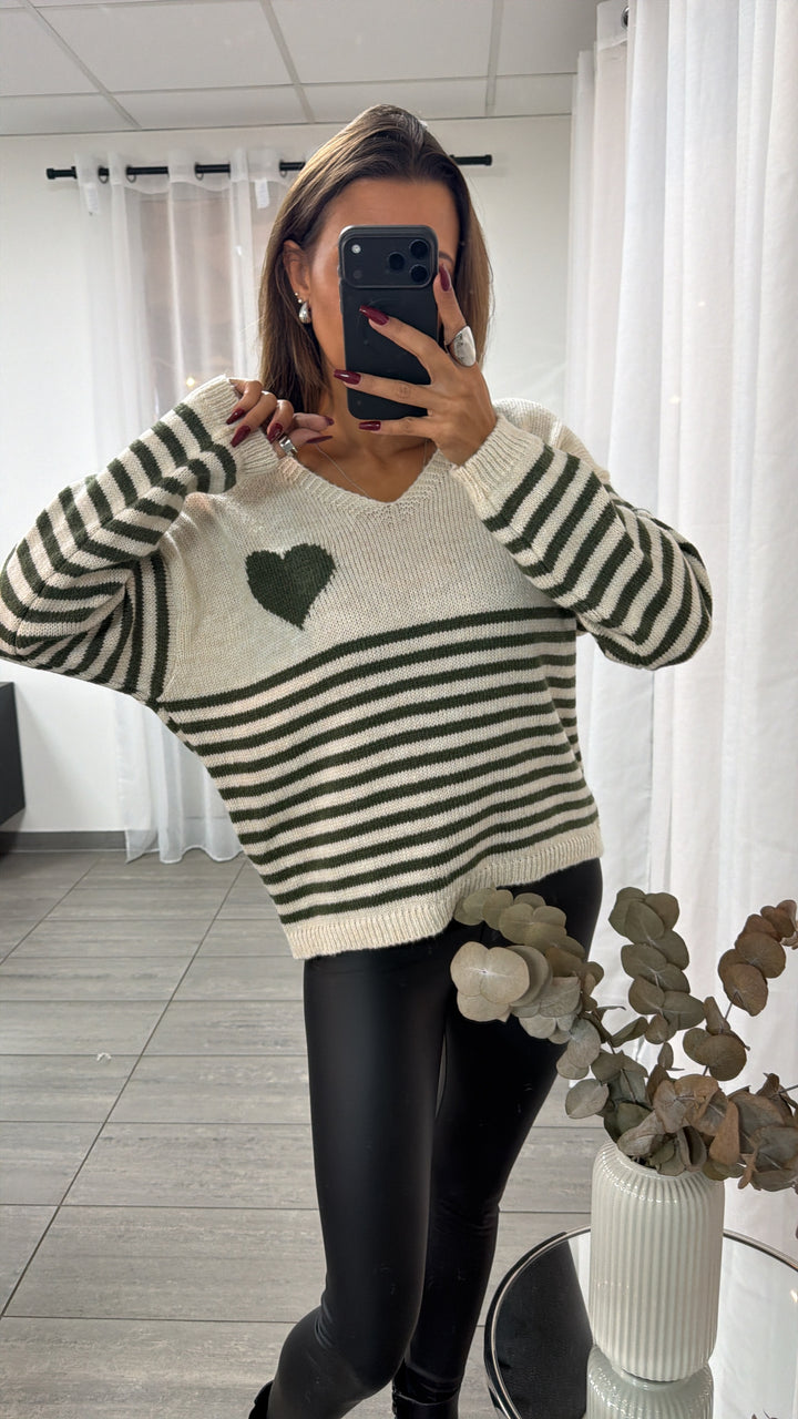 STREIFEN + HERZ Strick Pullover, V-Ausschnitt / creme - khaki Art. 16588