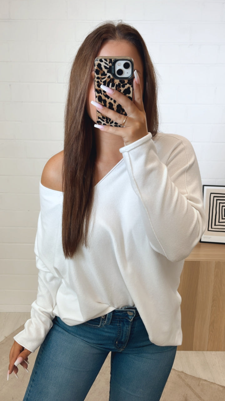 WEITER leichter, super weicher Pullover, V-Ausschnitt / weiss Art. 11186