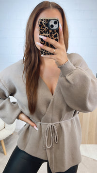 Strick Jacke zum Wickeln / beige - light taupe Art. 12433