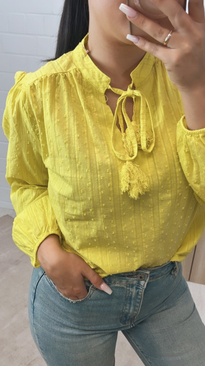 schmale, romantisch verspielte Bluse / knalliges gelb Art. 10782