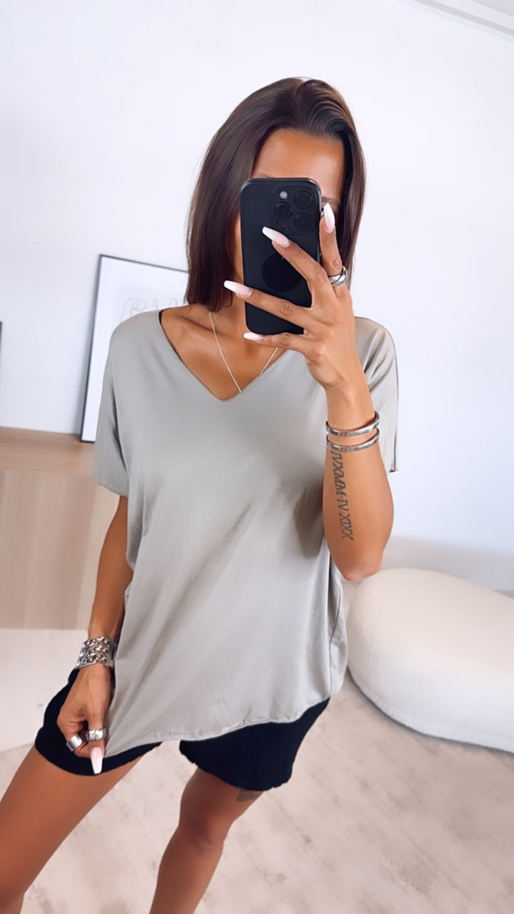 T-shirt Oberteil mit V-Ausschnitt / schlamm Art. 6431
