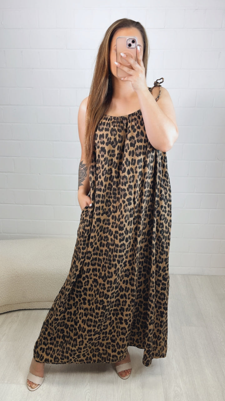 LEO (Maxi-) Musselin Kleid, schnürbare Träger / camel - schwarz - braun Art. 10078
