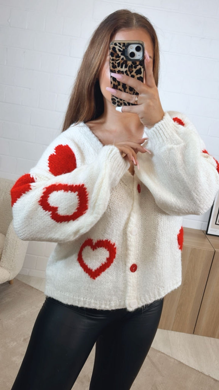 HERZEN Cardigan mit bunten Knöpfen / weiss - rot Art. 12533