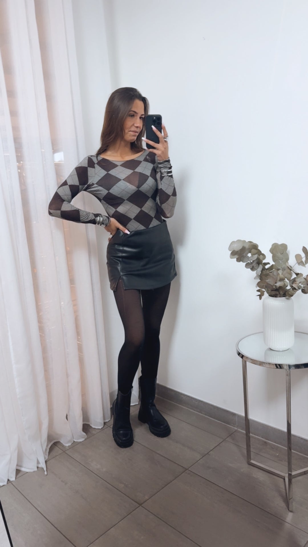 ARGYLE Transparentes Trend Oberteil / grau - dunkel braun - bordeaux rot Art. 13904