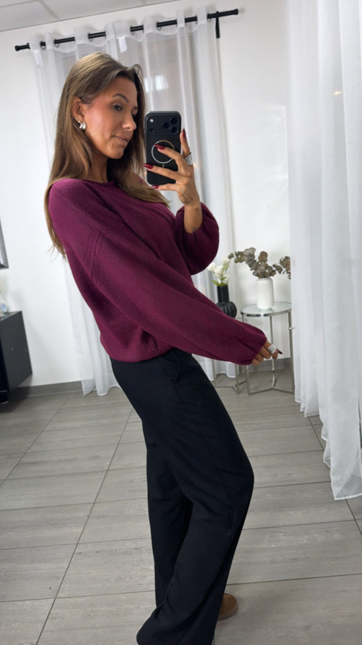 Pullover mit engerem, elastischen Saum, breiter Rundausschnitt / bordeaux rot Art. 16409