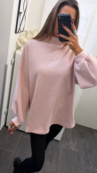 gefütterter oversize Pullover mit Stehkragen / rosa Art. 16528