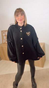TEDDY Jacke mit gold - silbernen Knöpfen, Leo Herz / schwarz Art. 12589