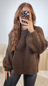 Strick Pullover, zweifacher Schlitz auf Vorderseite / dunkel braun Art. 12510