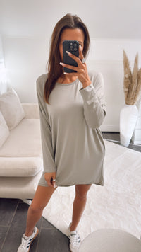 leichtes Kleid / langes Oberteil mit Fledermausärmeln / taupe Art. 9302