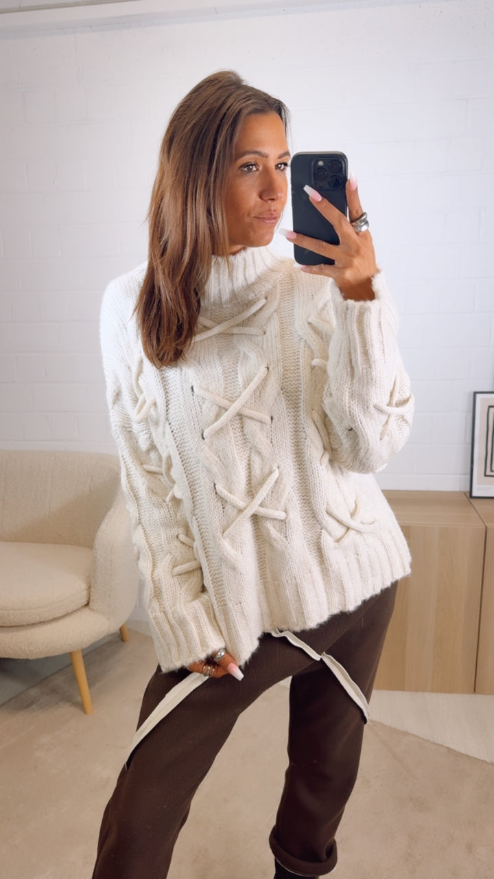 wollfreier Pullover mit Schnüren Muster / creme Art. 12962