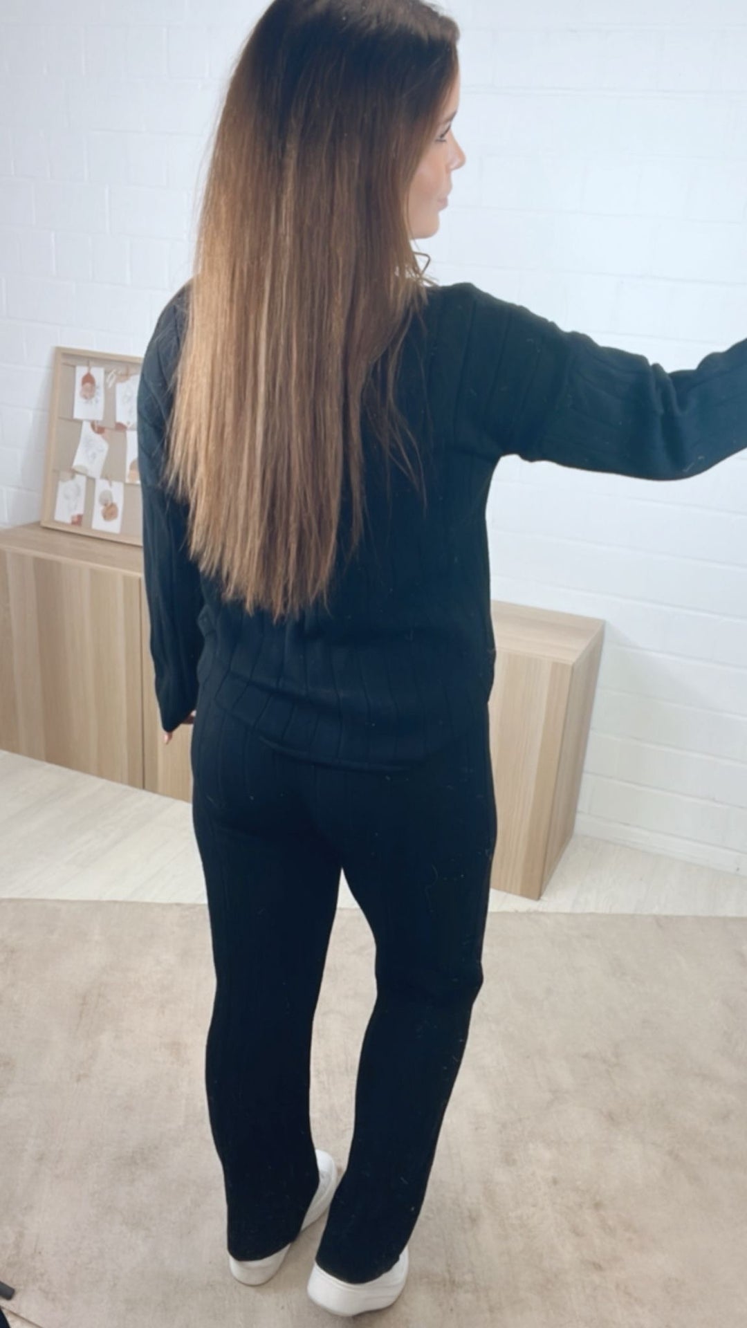 Strick Zweiteiler aus Pullover und Hose / schwarz Art. 12845