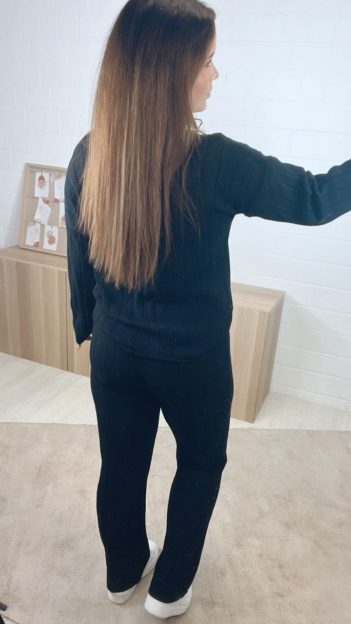 Strick Zweiteiler aus Pullover und Hose / schwarz Art. 12845