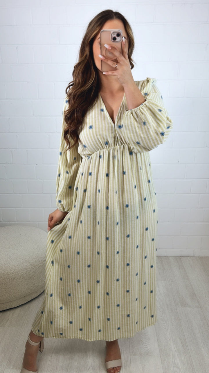SONNE (Midi-) Baumwoll Kleid, V-Ausschnitt, 3/4 - Ärmel / soft matcha - weiss - blau Art. 10220
