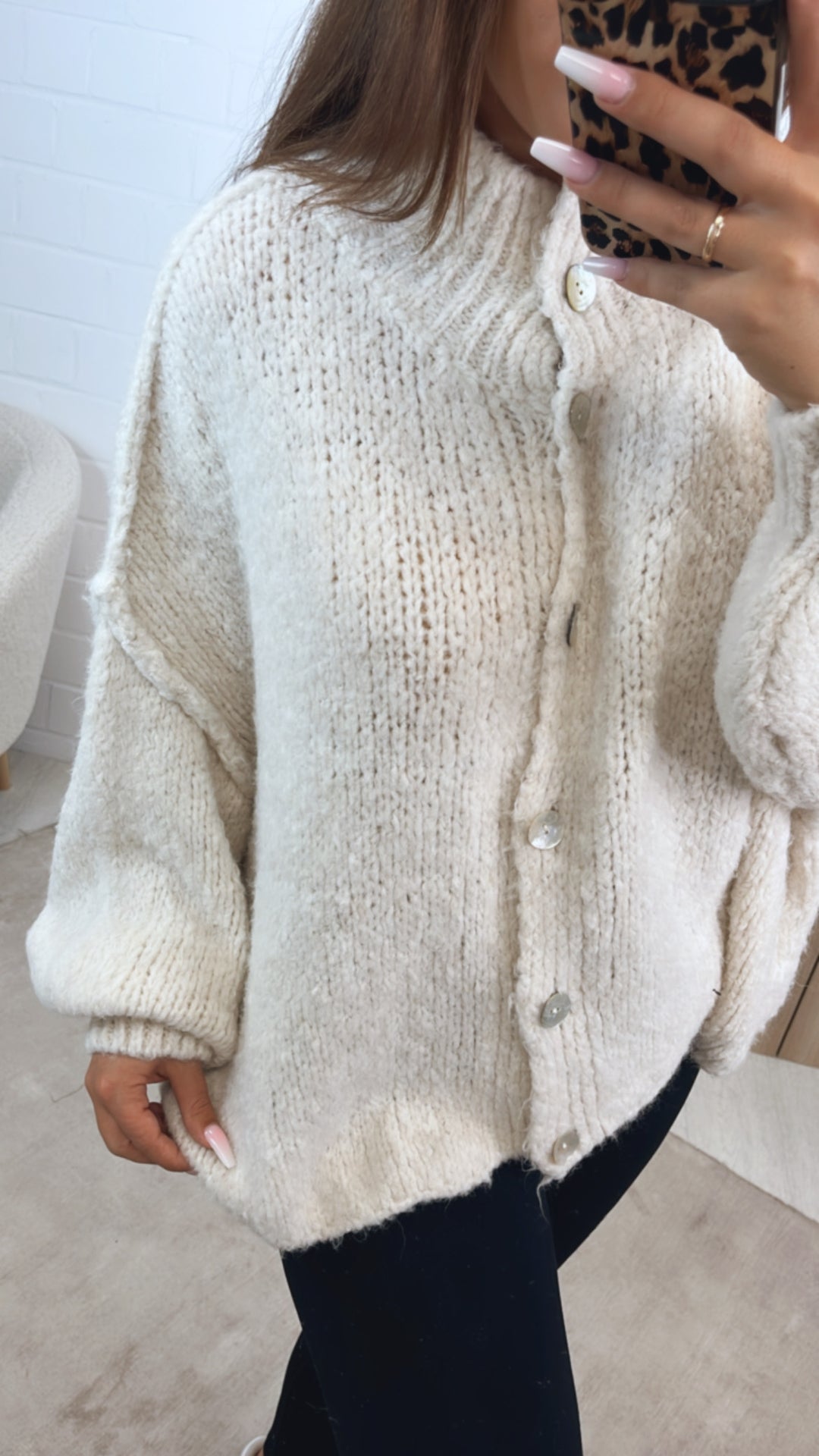 PERLMUTT KNÖPFE Kuschel Cardigan / wollweiss Art. 12361