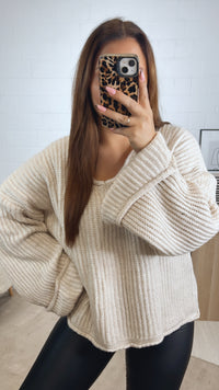 Pullover mit umgeschlagenen Ärmeln / creme Art. 12831