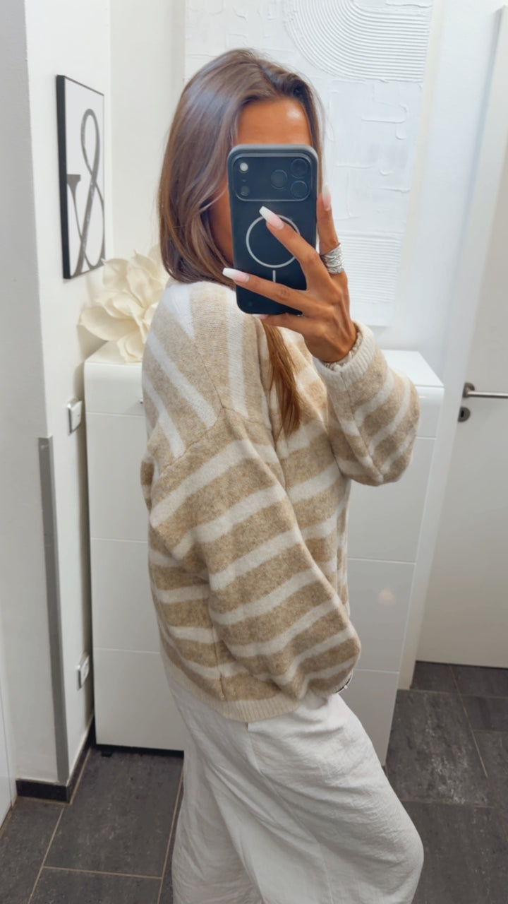 gestreifter, weicher Strick Pullover / beige - weiss Art. 16118