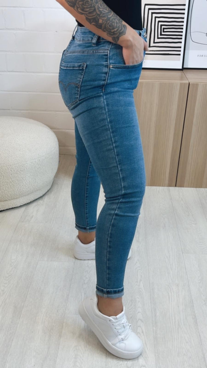 high waist Jeans Hose " 77815" / dunkle Waschung Art. 9710