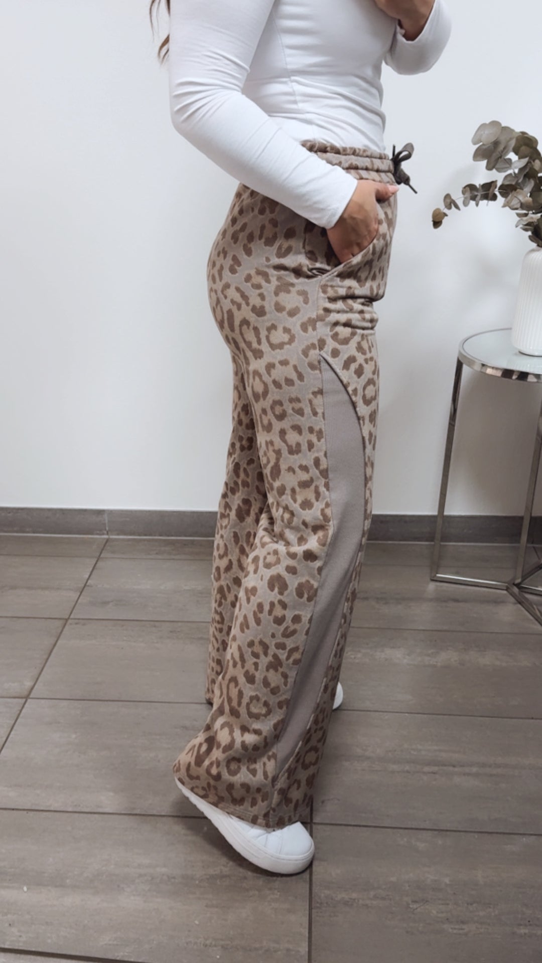 LEO elastische Stoff Hose / taupe - hell braun - camel Art. 13160