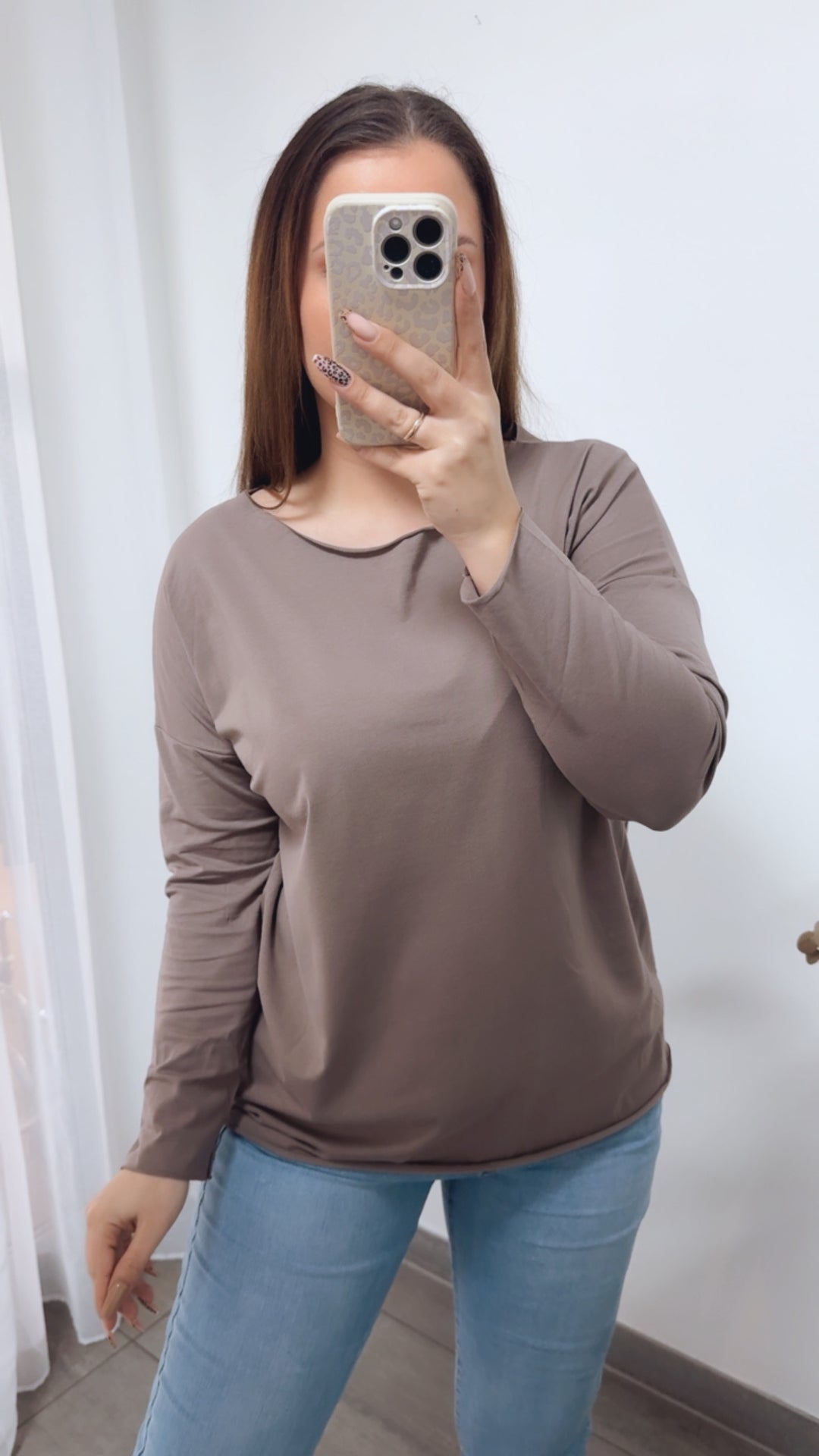 Baumwoll Basic Langarm Oberteil / taupe Art. 14240