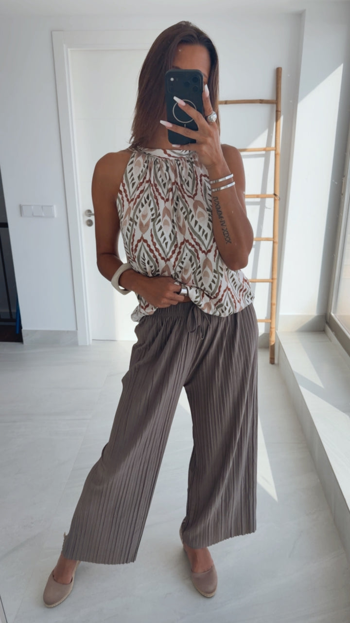 Plissierte Sommer Hose / taupe Art. 15184