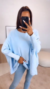 ultra weicher Pullover mit Fledermausärmeln / blau Art. 6376