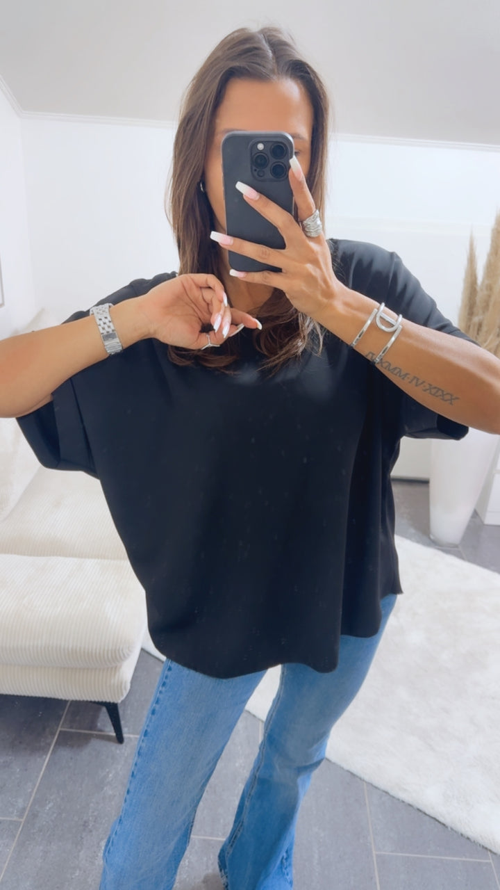 Locker geschnittene oversize Bluse / schwarz Art.14792